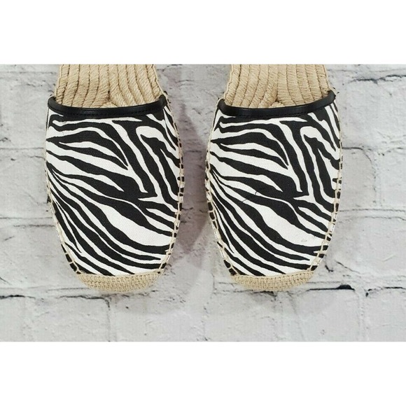 Michael Kors Lenny Ankle Strap Espadrille Flats Zebra WOMENS SIZE 9.5 - Picture 3 of 7